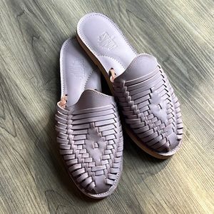 Lavender Espiritu Woven Sandals